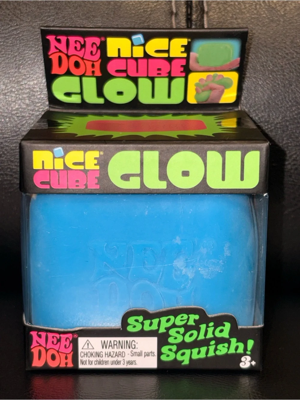 Nice Cube Glow Super Solid Squish - Blue